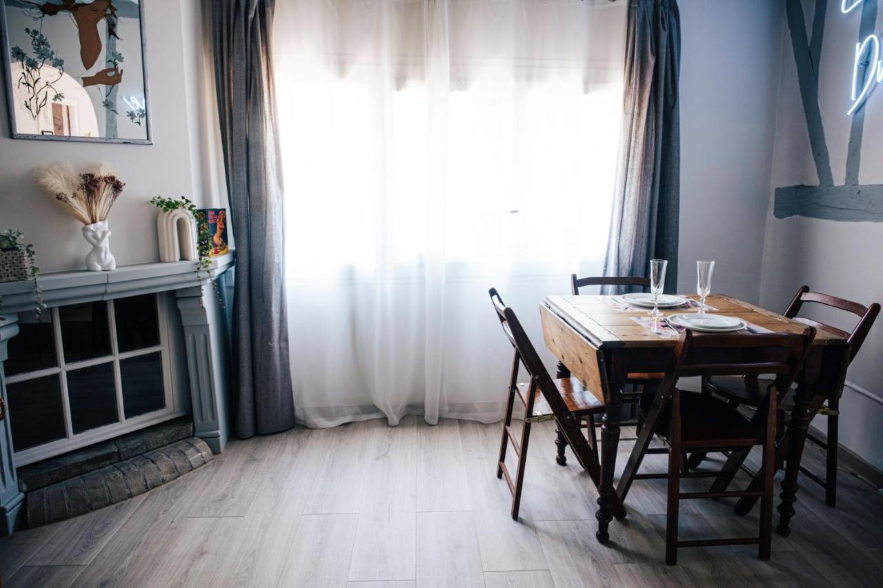 Loveroom Du Perche : Maison Avec Balneo Moulins-la-Marche Dış mekan fotoğraf